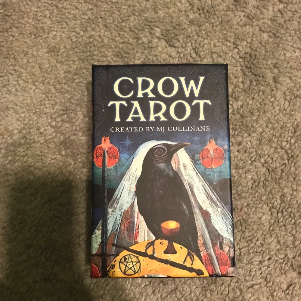 Crow tarot card deck